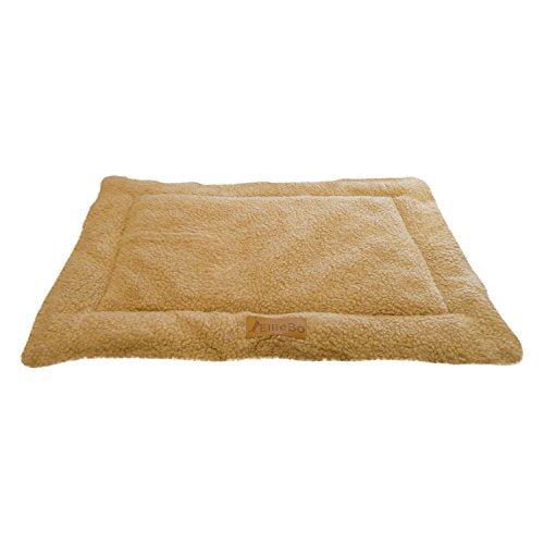 Ellie-Bo Beige Sherpa Fleece Cage Mat